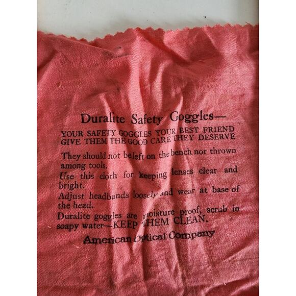 Vintage American Optical Duralite Safety Goggles- with original box and cloth - Picture 10 of 10